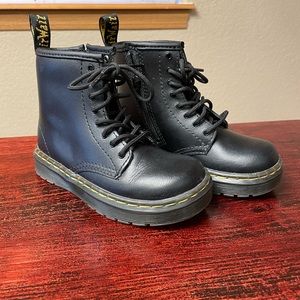 Kids Dr. Marten Boots